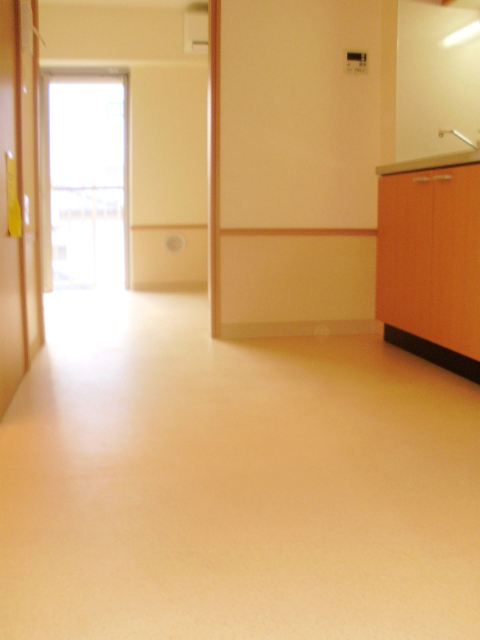 Kitchen. Spacious kitchen
