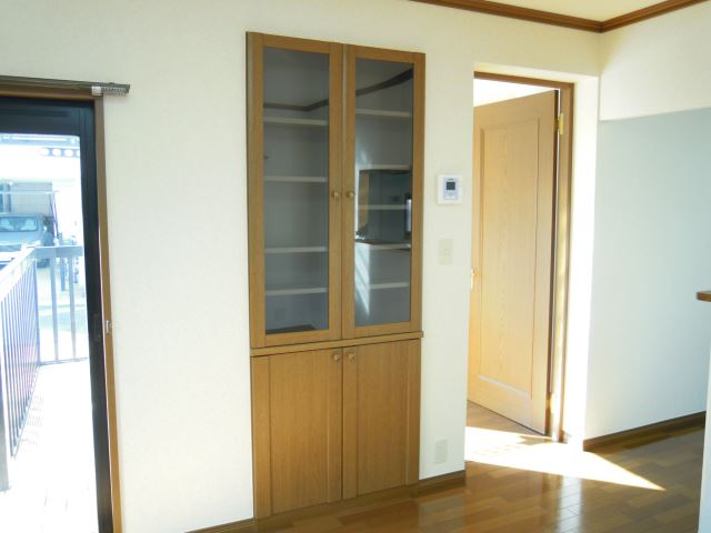 Living and room