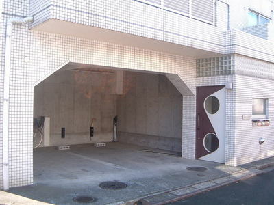 Parking lot