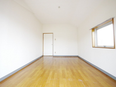 Other room space. A bright room