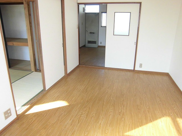 Other room space
