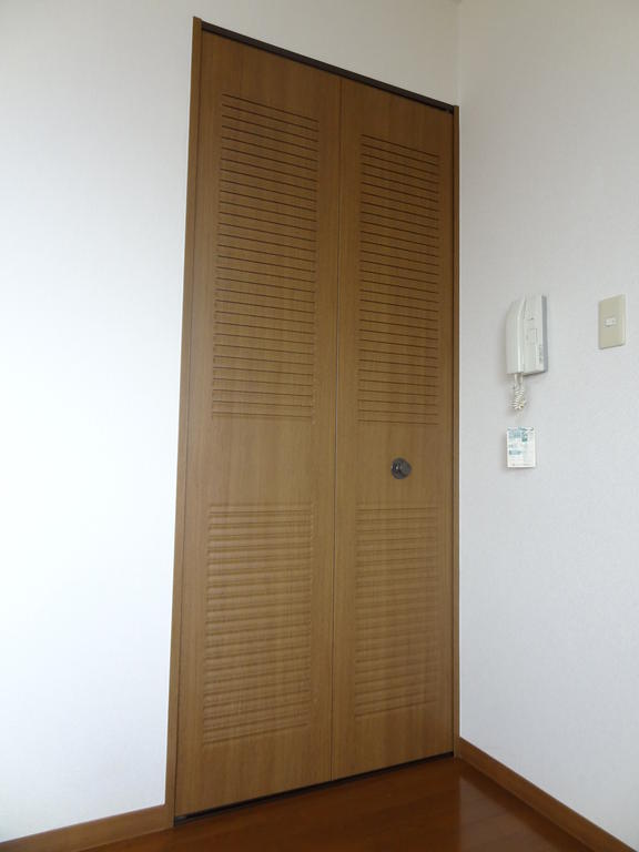 Receipt. With closet
