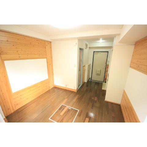 Living and room