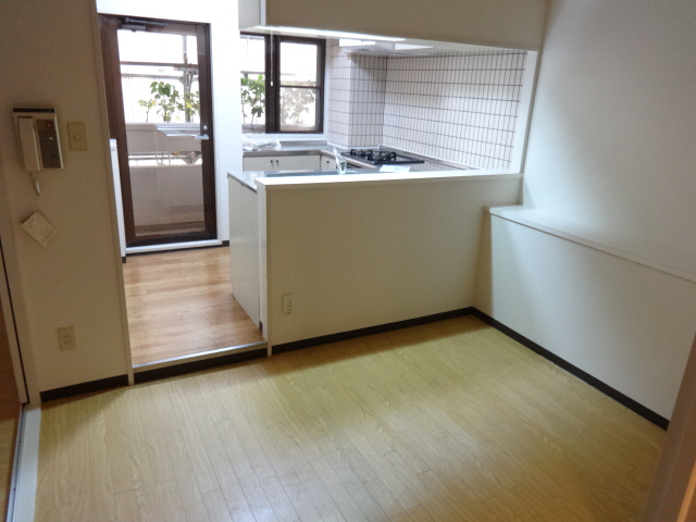 Living and room