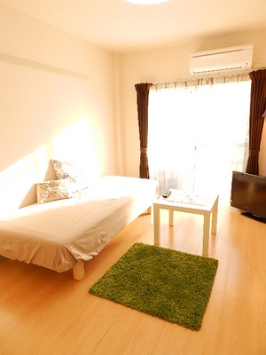 Living and room