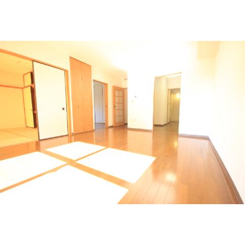 Living and room