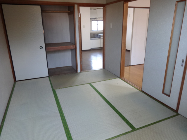 Other room space