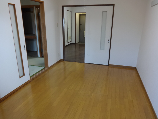Other room space