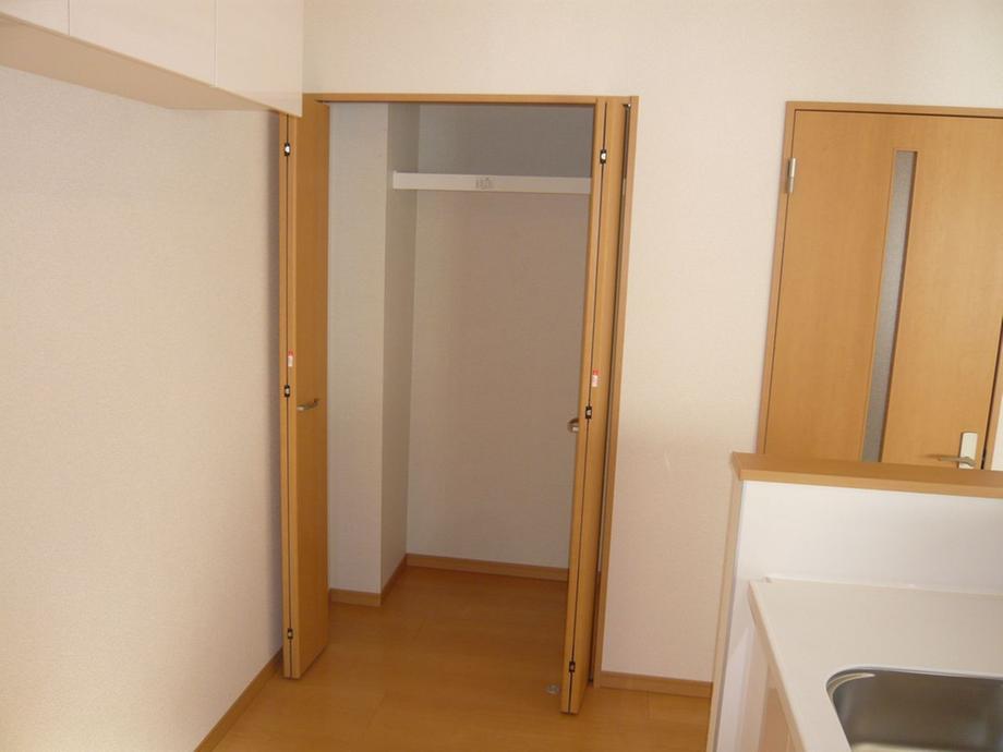 Receipt. Housed next to the kitchen