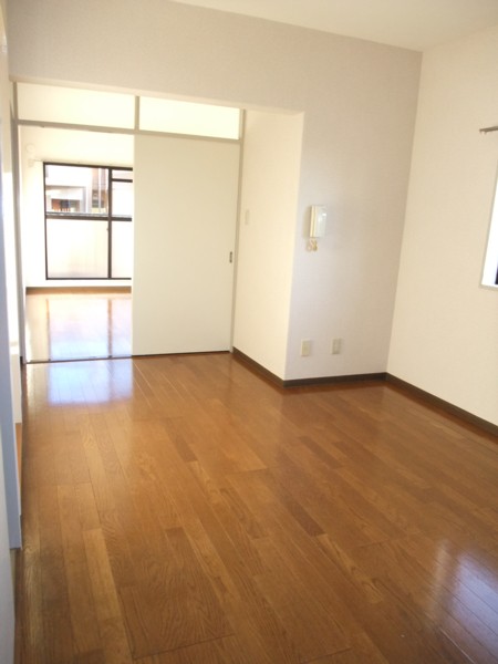 Living and room