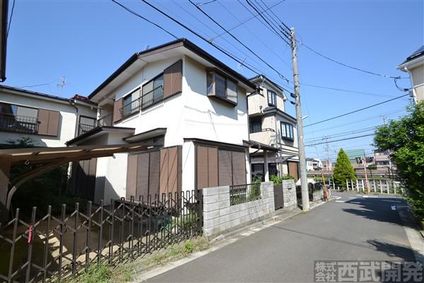 Local photos, including front road