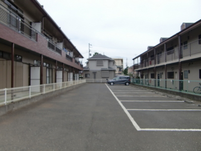 Parking lot