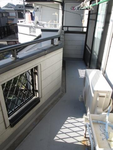 Other. Good veranda of sun per facing the southwest.