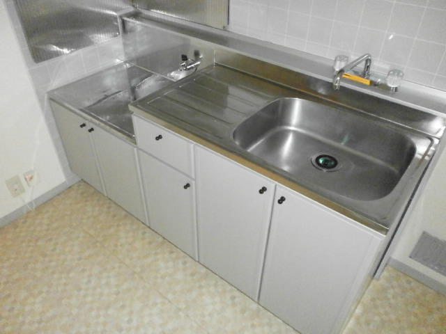 Kitchen. Kitchen