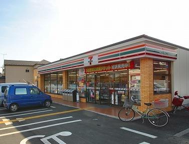Convenience store. 340m to Seven-Eleven Tokorozawa Shimo Yamaguchi shop