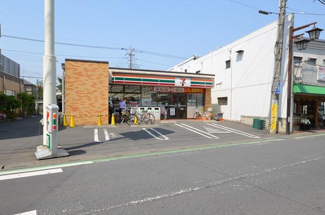 Convenience store. 270m to Seven-Eleven Sayamagaoka Station west exit shop