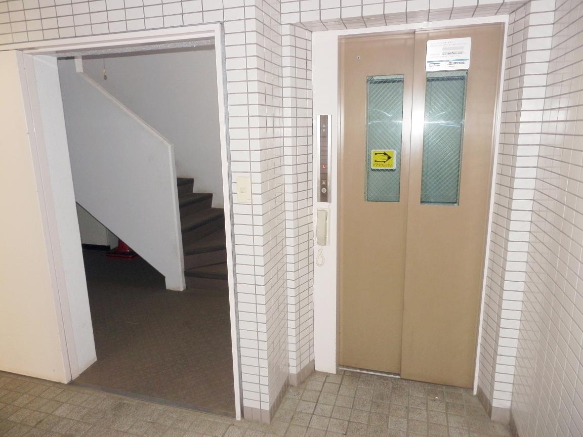 Other common areas. Elevator