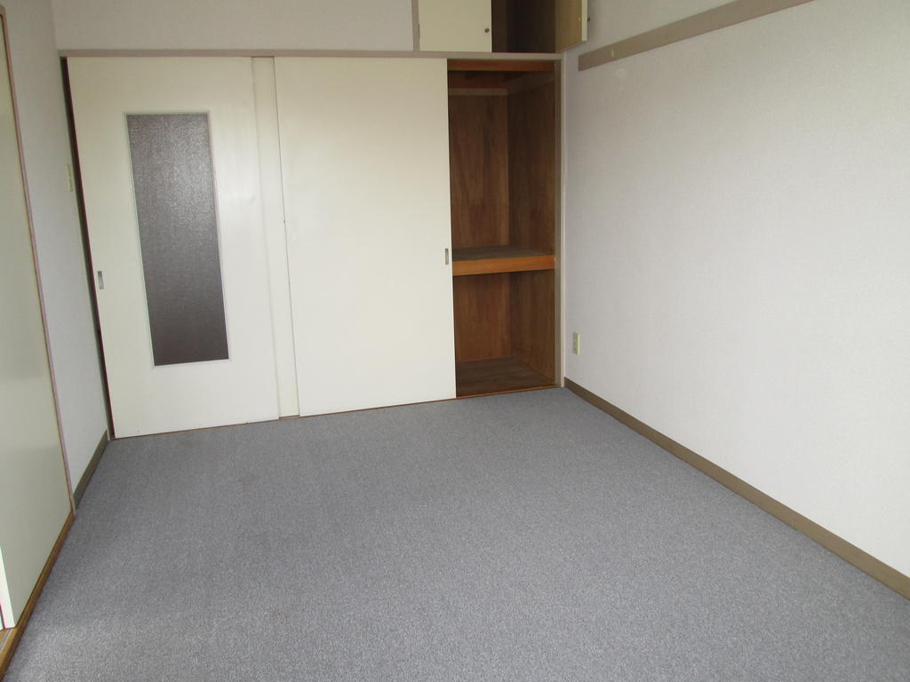 Other room space