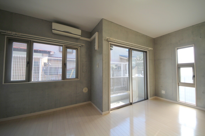 Living and room