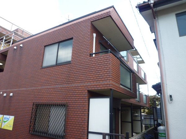 Building appearance. appearance