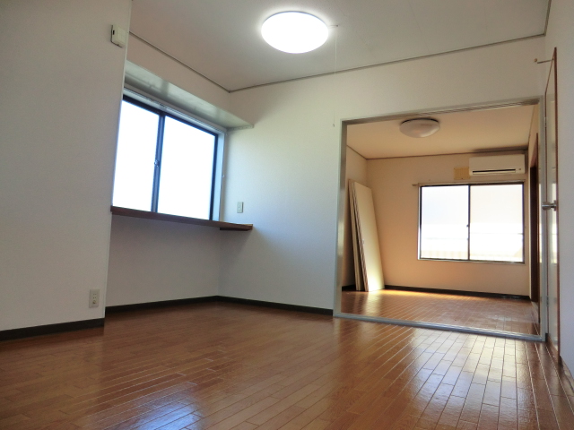 Living and room