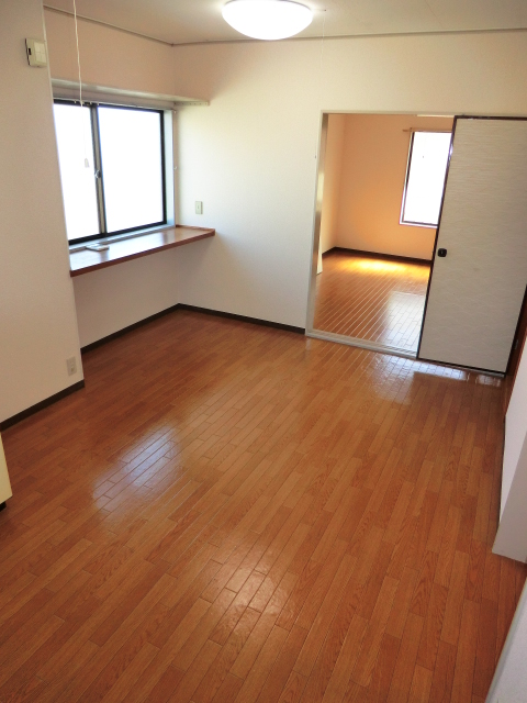 Living and room