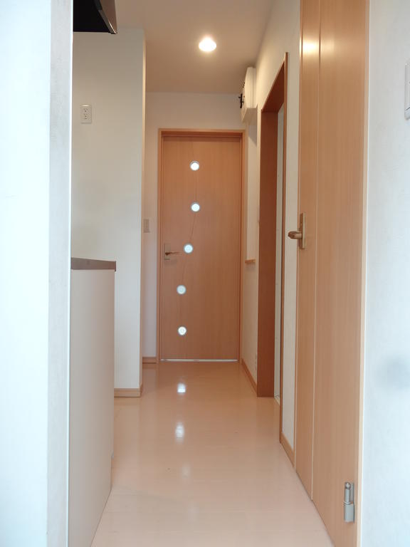 Other room space. Full of clean flooring