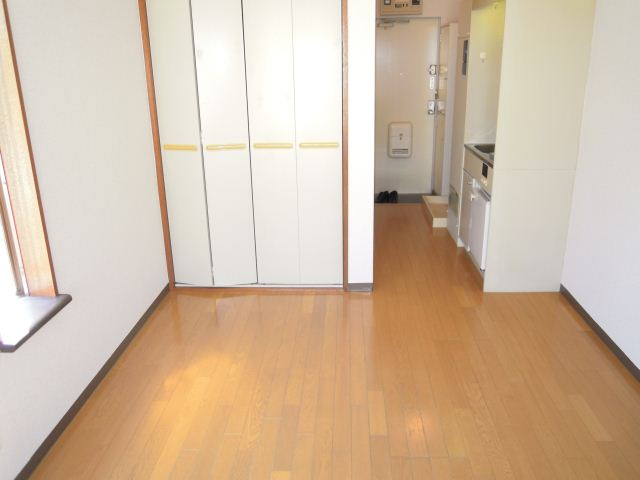 Living and room