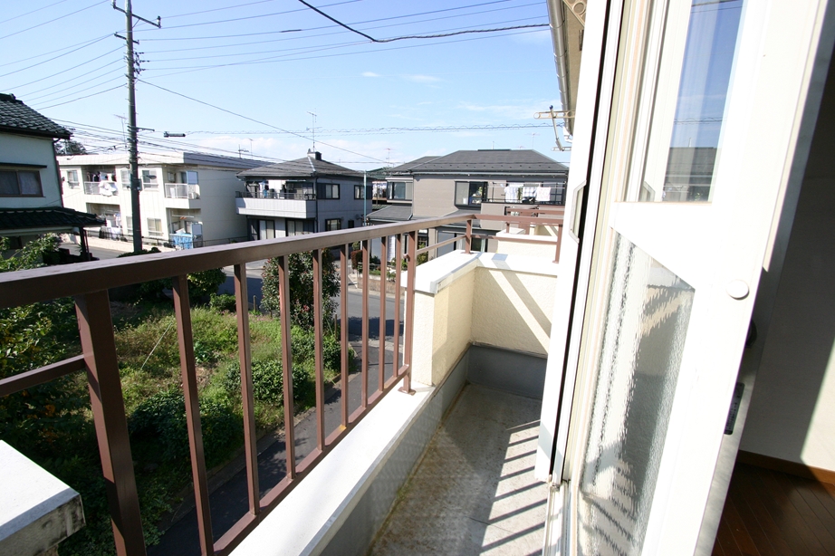 Balcony. Ah ・ Or ・ That ・ Ides! 