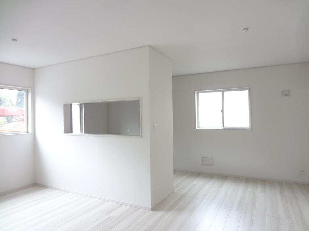 Living. Indoor (10 May 2013) Shooting