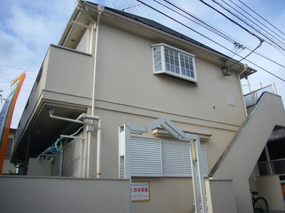 Building appearance. During the campaign