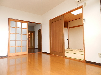 Living and room. South Western style room