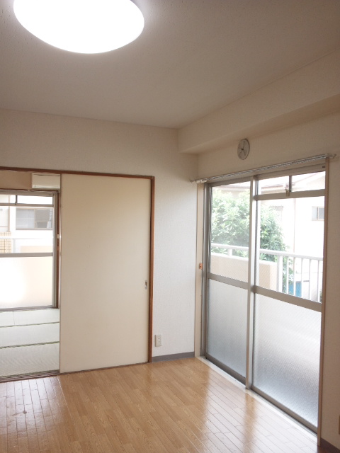 Living and room