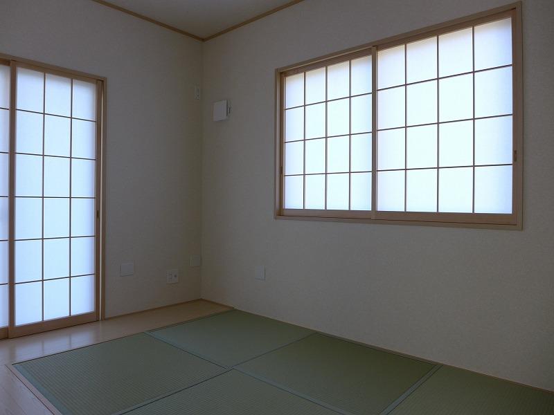 Non-living room. Local (November 29, 2013) Shooting