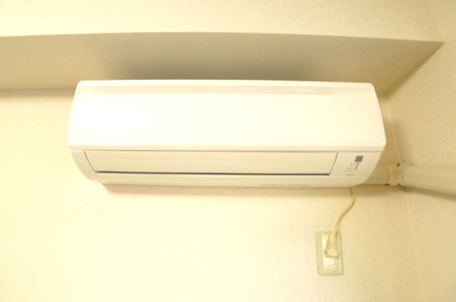 Other Equipment. Air-conditioned