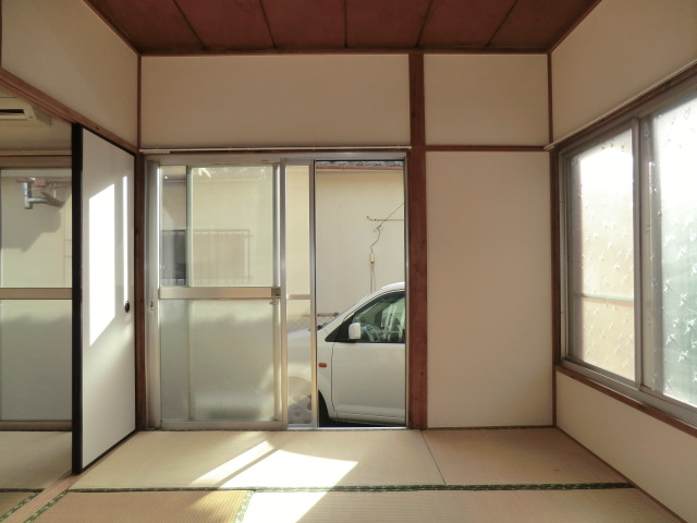 Living and room
