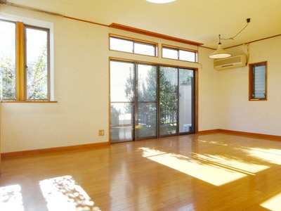 Living and room