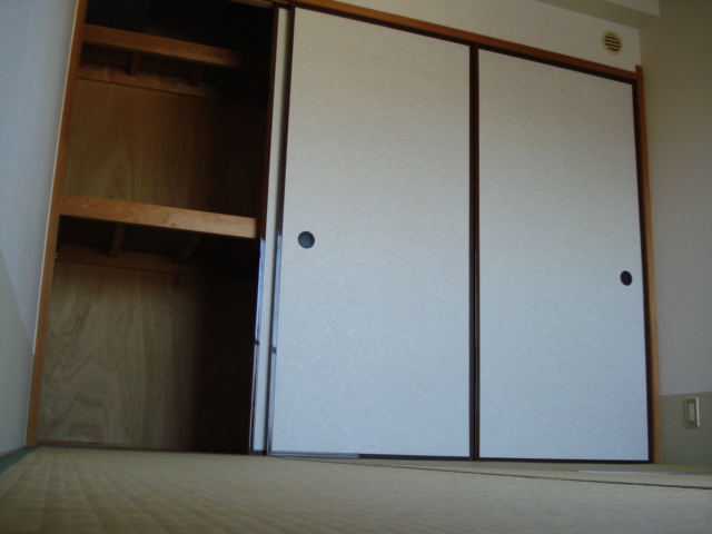 Receipt. Closet of Japanese-style