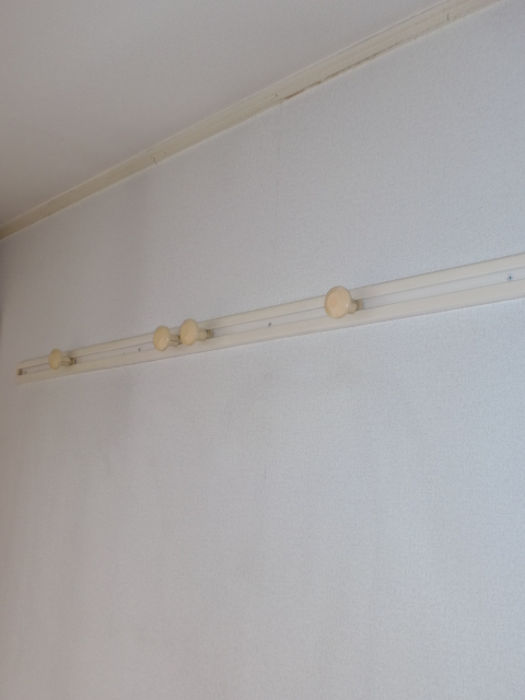 Other Equipment. It comes with a convenient hanger hook