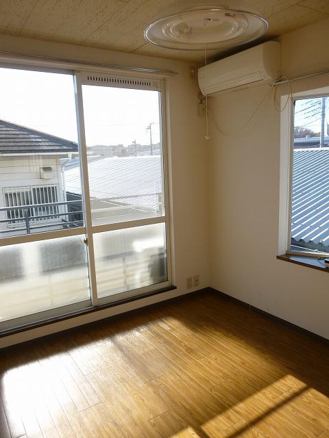 Other room space