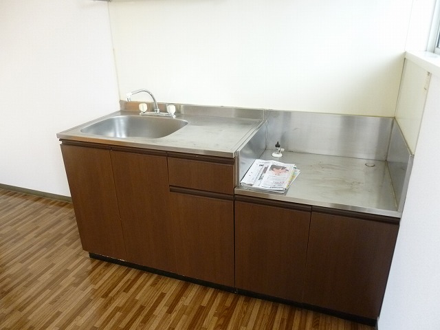 Kitchen. Kitchen