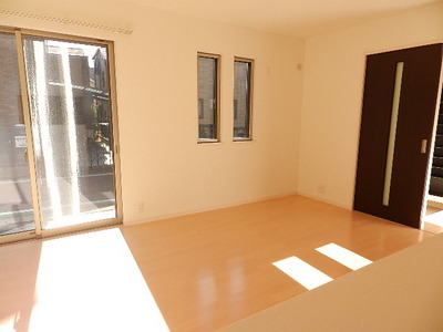 Living and room. LDK Than Kauuta side