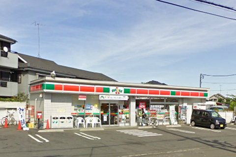 Convenience store. Thanks Tokorozawa Wakasa store up (convenience store) 473m