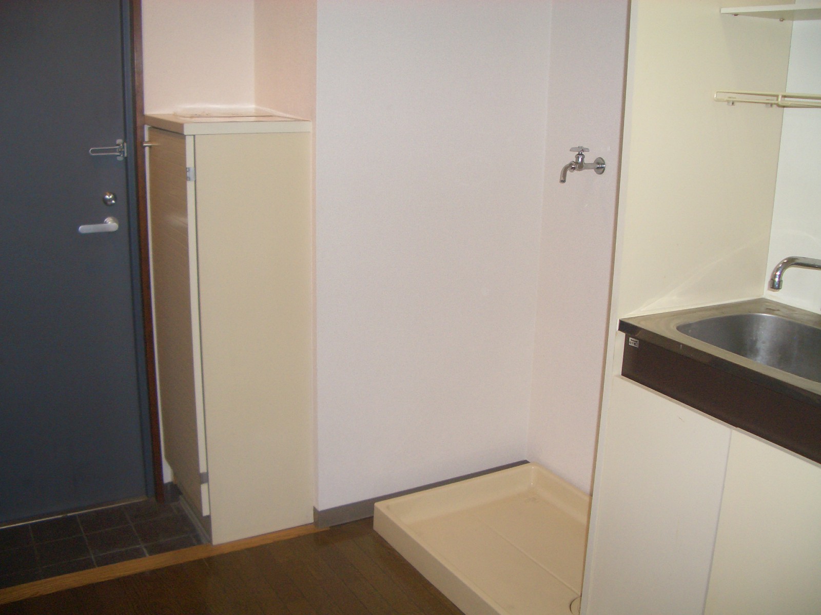 Other room space. Indoor Laundry Storage
