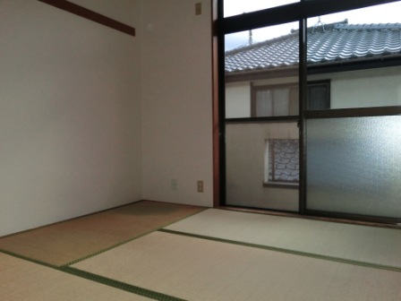 Other room space. 6-mat Japanese-style room. Facing south, Sunny room.