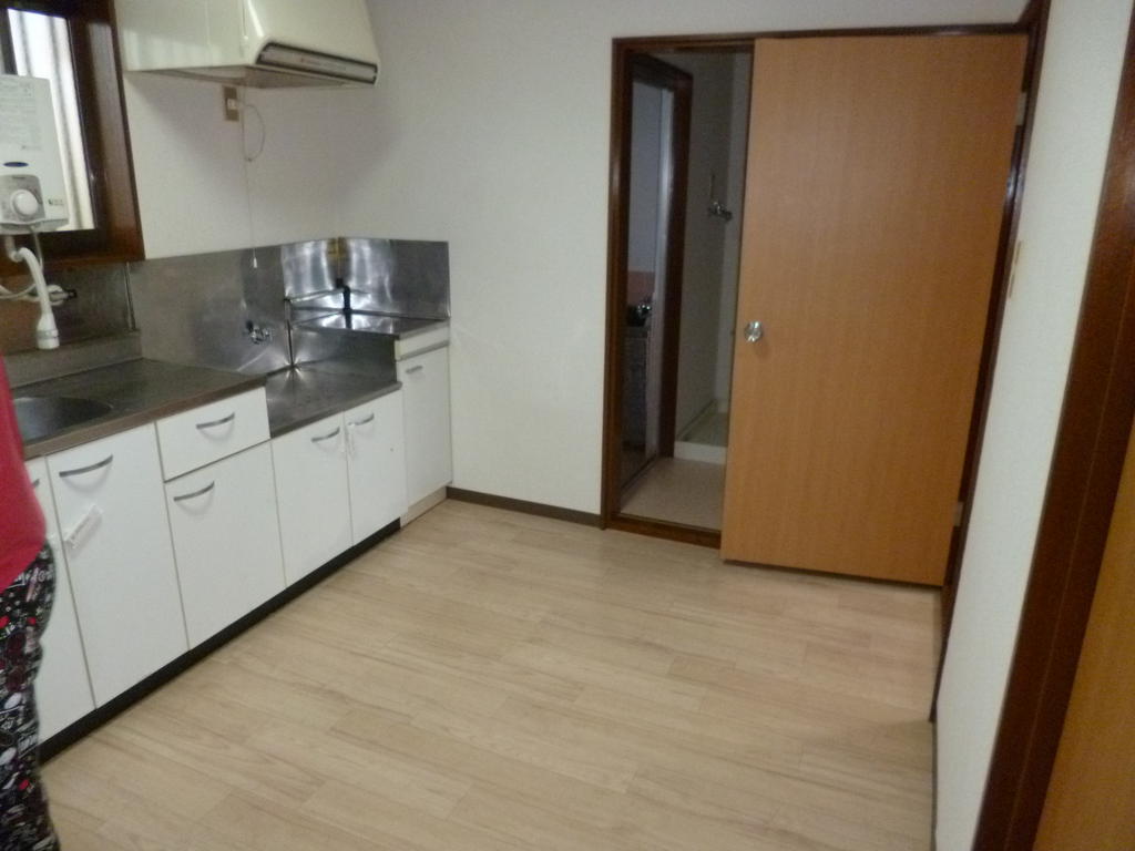 Living and room. DK