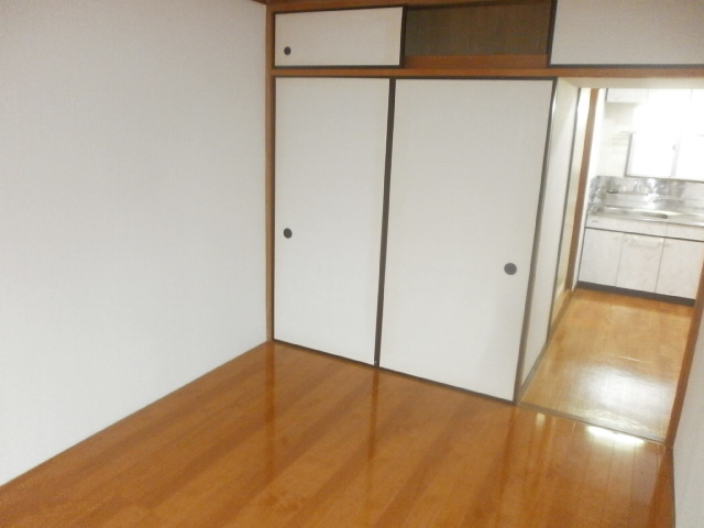 Other room space