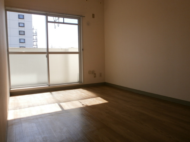 Living and room. Living