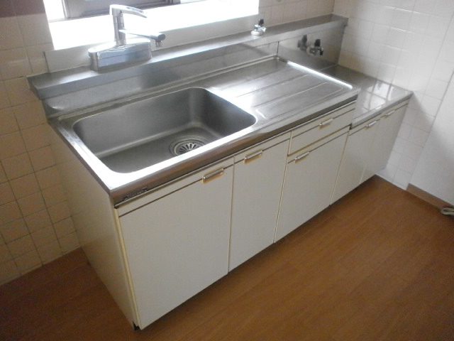 Kitchen. Kitchen