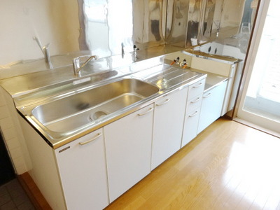 Kitchen. Large kitchen